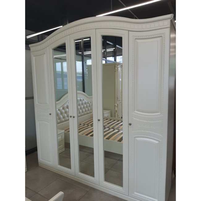 ВЕНЕРА  1,8 (5-ти дв)